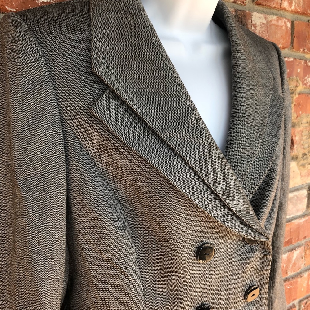 Tahari double breasted blazer size 6 - Picture 3 of 8